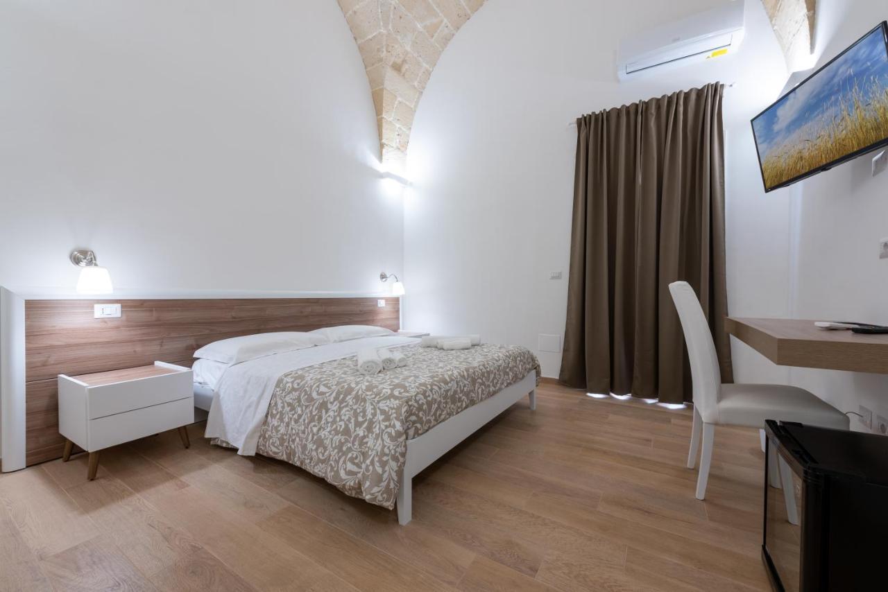 Dimora Le Volte Bed and Breakfast Lecce Buitenkant foto