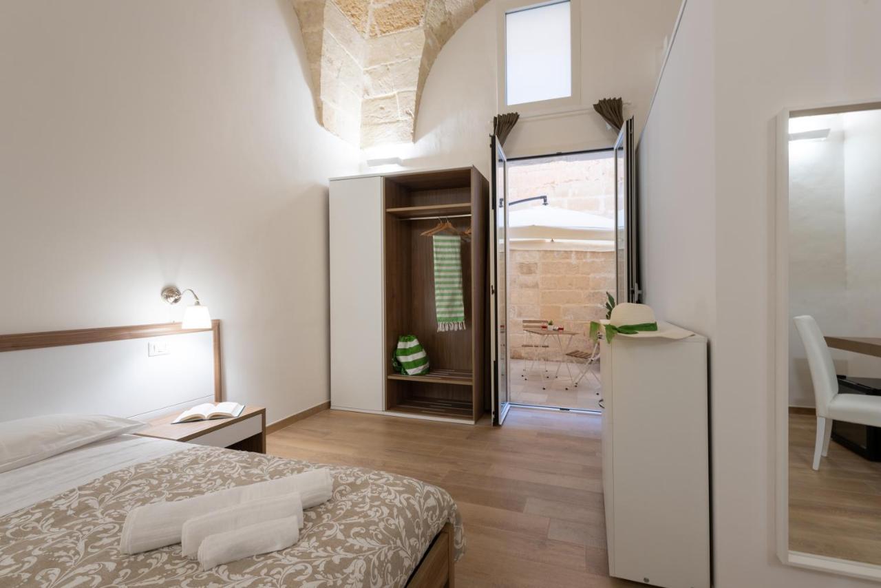 Dimora Le Volte Bed and Breakfast Lecce Buitenkant foto